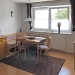 アパート Gartenwohnung ゲスヴァインシュタイン